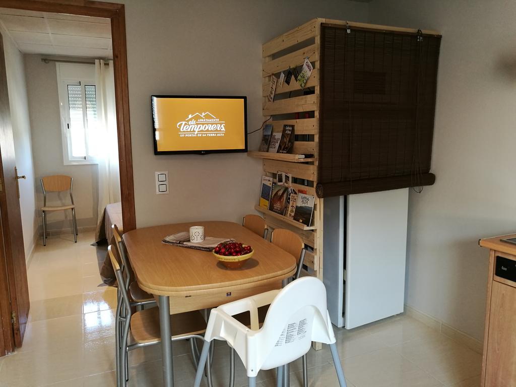 Apartaments Els Temporers Corbera Exterior foto